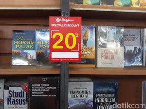 Mau Bertahap, Toko Gunung Agung Bakal Kasih Diskon?