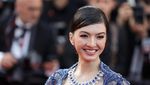 10 Potret Anggunly Raline Shah di Cannes Film Festival 2023, Pakai Kebaya!