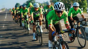 Gowes Sambil Menikmati Keindahan Mandalika