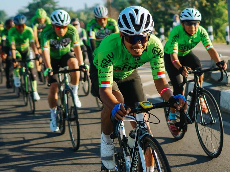 Gowes Sambil Menikmati Keindahan Mandalika