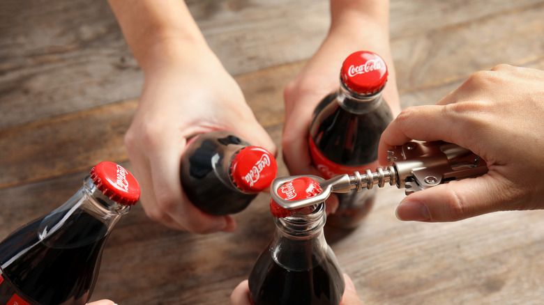 Kenapa Ya Rasa Minuman Soda di Botol Kaca Lebih Enak?