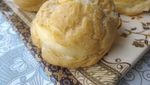 20 Kue Soes yang Isiannya Creamy Lumer Ada di Sini!