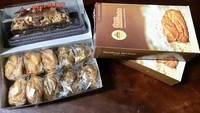 Kue soes dengan cita rasa klasik juga ditawarkan oleh Soes Merdeka. Toko kue ini terkenal dengan kue soes yang enak. Lokasinya ada di Rawamangun, Jakarta Timur. Foto: Google Review