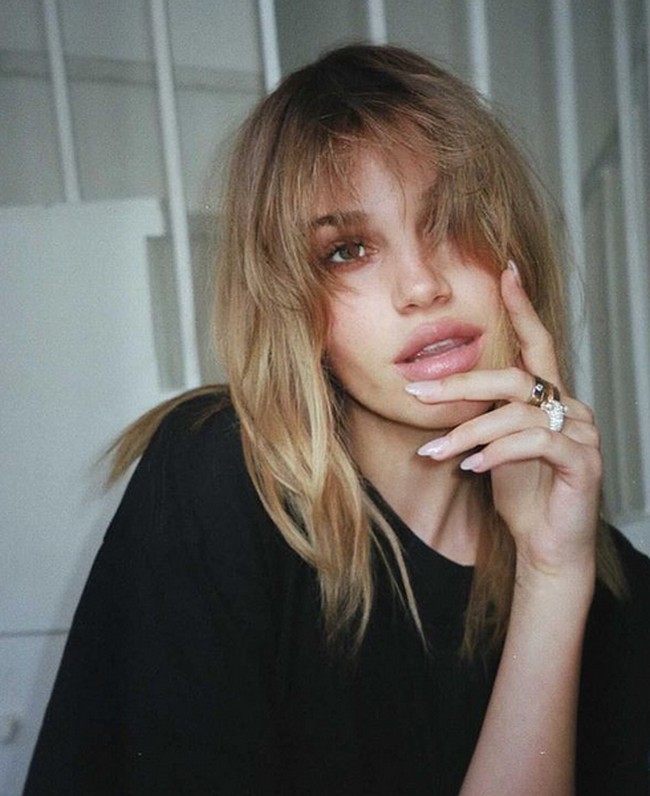 “Semuanya berjalan baik sampai sekitar 29 Maret lalu, tiba-tiba dia berhenti membalas pesan dan telepon,” ucap sumber terdekat Meredith, seperti dikutip The Sun. Sumber menambahkan bahwa Meredith baru saja kena ghosting. “Kemudian empat minggu kemudian Matty go public dengan Taylor Swift,” tambahnya.Foto: dok. Instagram/ @meredithmickelson