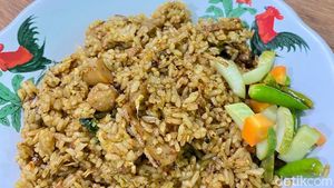 Nasi Goreng Rp 15.000 di Depok Ini Racikan Eks Chef Resto Dimsum