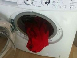 Deretan Foto Penampakan Wajah di Benda Mati