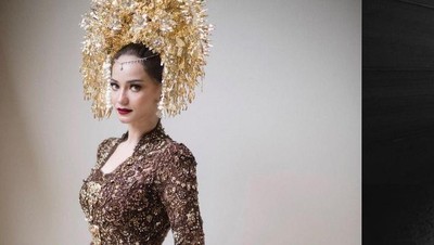 7 Potret Selebriti Pakai Suntiang Saat Nikah, Nikita Willy hingga Hanggini