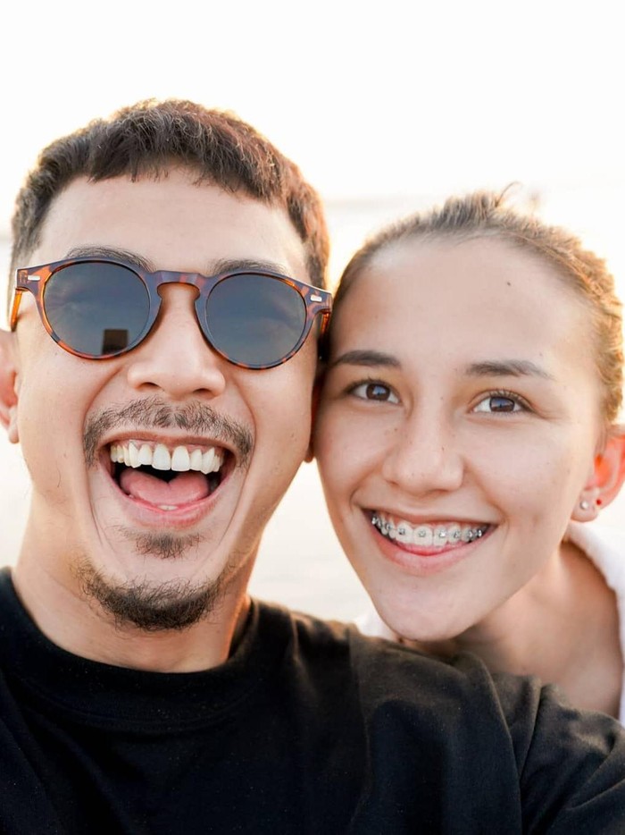 Potret Mesra Fandy Christian dan Dahlian Poland sebelum Isu Selingkuh