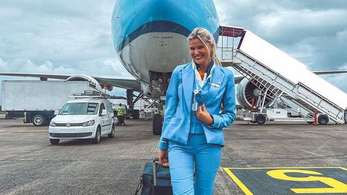 Pramugari KLM Esther Sturrus