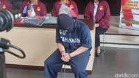 Mahasiswa universitas swasta itu mengaku kenal korban via medsos pada 3 Mei. Dia lalu mengajak korban bertemu di rumah kos Jalan Pawiyatan Luhur Bendan Ngisor, Semarang, pada 18 Mei. Foto: Angling Adhitya Purbaya/detikJateng