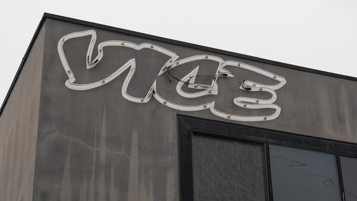 Vice Medias office building is seen in Los Angeles, Monday, May 15, 2023. Vice Media is filing for Chapter 11 bankruptcy protection, the latest digital media company to falter after a meteoric rise. (AP Photo/Jae C. Hong)