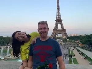 10 Artis Blasteran Ini Punya Ayah Bule, Rebecca Klopper Hingga Enzy Storia