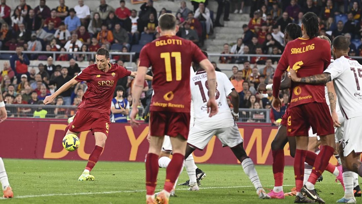 AS Roma ditahan Salernitana 2-2. (Foto: AS Roma via Getty Images/Luciano Rossi)