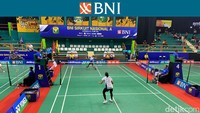 Di sini ada kelompok pemula (U-15), remaja (U-17), dan taruna (U-19) yang beraksi di arena bulutangkis. Foto: M. Resha Pratama/detikcom