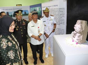 Menelusuri Legenda Banyuwangi Lewat Lontar-Relief Festival Sepekan Literasi