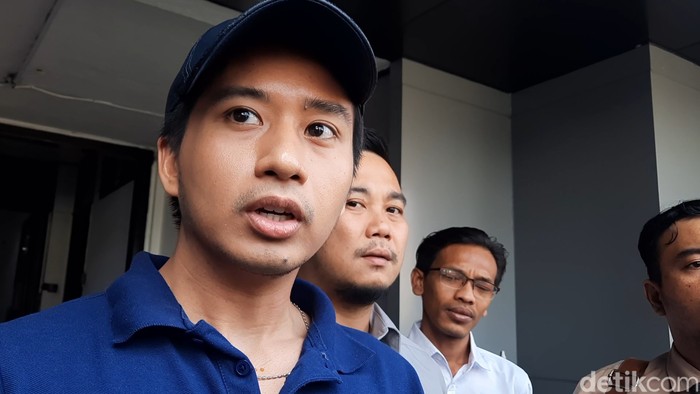 Dokter Nicho bicara soal pemeriksaan kasus penipuan jastip tiket Coldplay