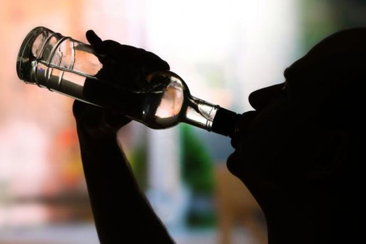 Influencer China Ini Tewas Akibat Mukbang Minum Alkohol Saat Siaran Langsung