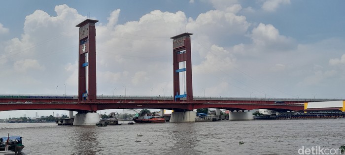 Jembatan Ampera, ikon Kota Palembang. (Candra Setia Budi/detikSumbagsel)