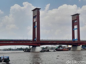 Contoh Percakapan Bahasa Palembang Sehari-hari dan Artinya