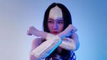 5 Potret Jena Dammaya Cosplay Jadi Wonder Woman