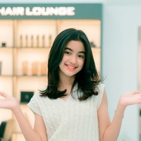 Impian Putri Jenna tampaknya akan menjadi kenyataan karena dia mendapat tawaran casting dari CEO agensi hiburan di Korea Selatan, Na Yoon Jung. Foto: dok. Facebook Jenna Norodom