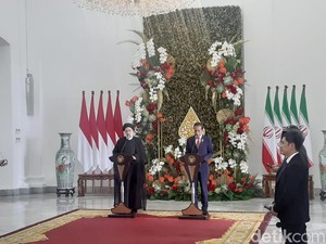 Jokowi-Presiden Iran Sepakat Dukung Palestina dan Atasi Krisis di Afghanistan