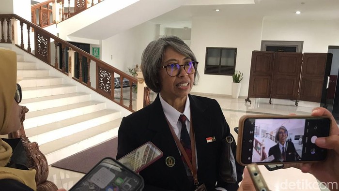 Kepala Inspektorat Kota Jogja, Fitri Paulina Andriani di gedung DPRD Kota Jogja, Selasa (23/5/2023).