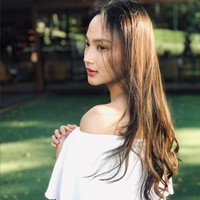 Wanita berusia 27 tahun ini meraih gelar Putri Indonesia Intelegensia 2019 karena dinilai memiliki kualitas kecantikan fisik dan kecerdasan yang baik. Foto: Instagram/@lyciejo