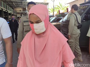 Jatim Sepekan: Masriah Ancam Tutup Jalan Wiwik-Selebgram Kediri Alami KDRT