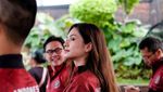 Intip 7 Gaya Mikha Tambayong saat Kerja Jadi Tenaga Ahli Kemenpora