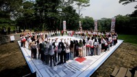 Festival literasi finansial ini merupakan kegiatan besar pertama yang diselenggarakan oleh Prudential Indonesia, bekerja sama dengan Prestasi Junior Indonesia, untuk memberdayakan dan melengkapi generasi muda dengan pengetahuan manajemen keuangan agar mereka lebih #YakinMelangkah di masa depan melalui berbagai program.