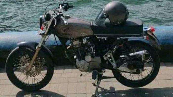Motor CB milik warga Trucuk, Klaten, yang hilang dibawa kabur. Foto diunggah Selasa (23/5/2023).