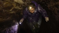Tur jalan bawah tanah Kyiv ini juga menjanjikan untuk bertemu “makhluk bawah tanah yang luar biasa”. Ada juga terowongan dari batu bata bersejarah yang dibuat di era berbeda oleh arsitektur terkenal Ukraina, Vladyslav Gorodestsky di pertengahan abad ke-19.  
