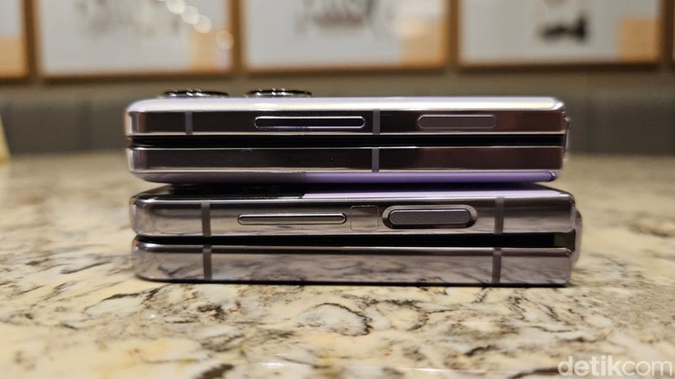 Oppo Find N2 Flip Vs Samsung Galaxy Z Flip4 Oppo Find N2 Flip Vs Samsung Galaxy Z Flip4