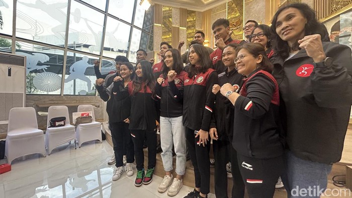 pb persani menpora dito ariotedjo menpora atlet senam tim senam indonesia