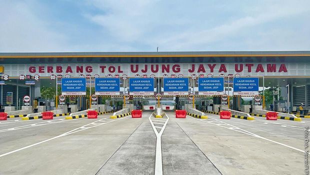 Pembangunan Tol Cisumdawu menggunakan tekonologi geofoam EPS yang diterapkan pada pembangunan Seksi 5A. (Twitter @KemenPU)