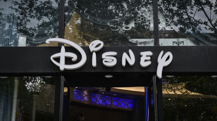 Disney dikabarkan bakal kembali melakukan PHK. Ini menjadi ketiga kalinya perusahaan tersebut melakukan PHK besar-besaran dalam waktu dekat.