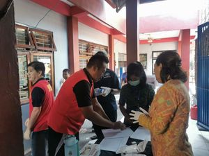 Puluhan Warga Binaan dan Petugas Lapas Kelas IIB Singaraja Dites Urine