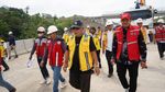 Tol Cisumdawu Dilapisi Ini untuk Kurangi Risiko Longsor