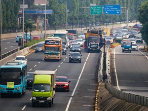 Alert! Indonesia Kekurangan Sopir Truk