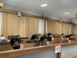 Serba-serbi UTBK Gelombang II di UNY: Mahasiswa Ikut Tes hingga Peserta dari Riau