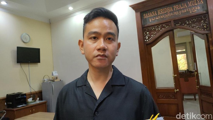 Wali Kota Solo Gibran Rakabuming Raka di Balai Kota Solo, Selasa (23/5/2023).
