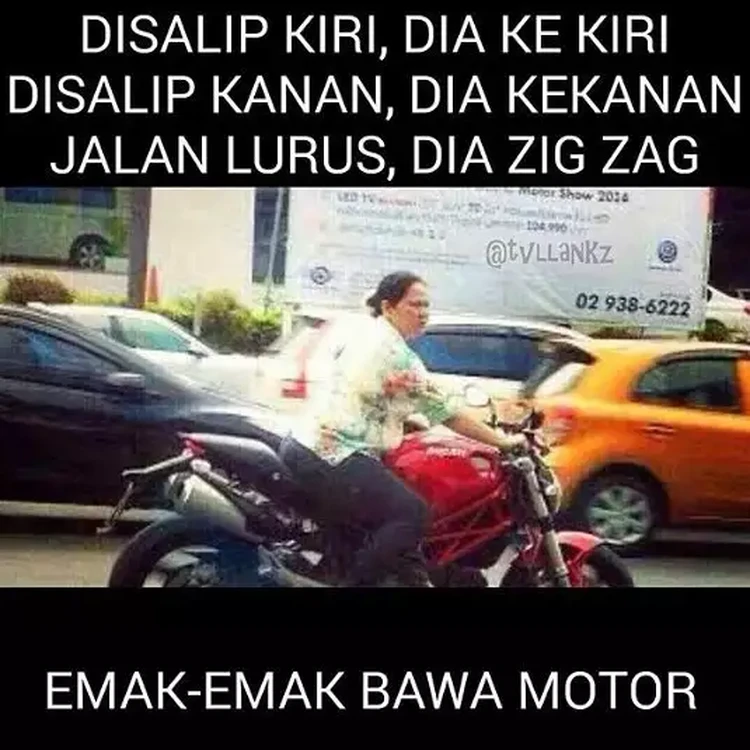 10 Meme Kelakuan Emak Yang Suka Bikin Kangen