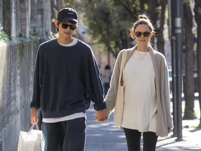 ROME, ITALY - APRIL 19: Song Joong-ki and Katy Saunders are seen on April 19, 2023 in Rome, Italy. (Photo by MEGA/GC Images)