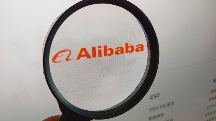 Alibaba Group Holding dikabarkan bakal melakukan PHK. Hal ini dilakukan pada unit cloud Alibaba yang berencana untuk melakukan IPO.