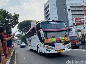 Melihat Keseruan Om Telolet Om yang Kini Kembali Viral