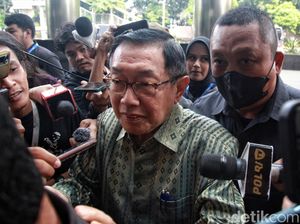 Bos Maspion Alim Markus Bungkam Usai Diperiksa KPK