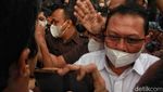 Diperiksa 7 Jam, Hasbi Hasan Belum Ditahan KPK
