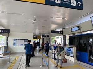 Halte TransJ Manggarai Buka Lagi, Penumpang Senang Bisa Lewat JPO ke Stasiun