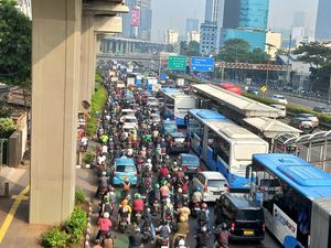 Jalanan Makin Semrawut, Ini yang Harus Dilakukan Pemerintah